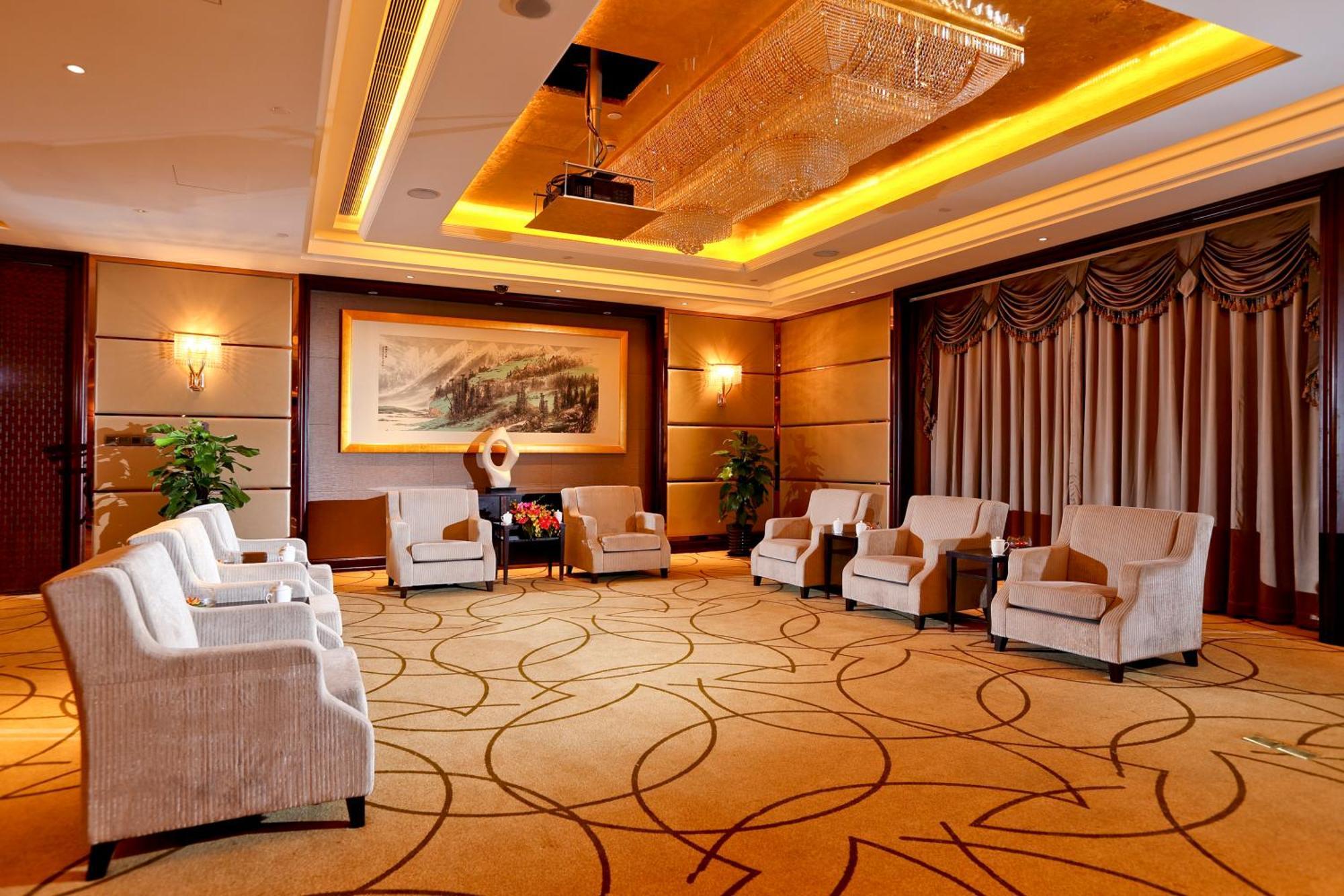 Royal International Hotel Shanghai - Pudong International Airport מראה חיצוני תמונה